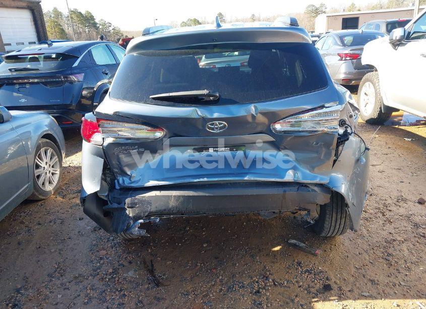 Photo 6 of 2024 Toyota Corolla CROSS LE (VIN 7MUBAAAG9RV104784)