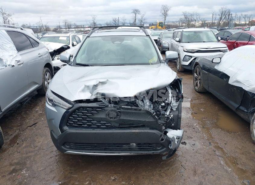 Photo 12 of 2024 Toyota Corolla CROSS LE (VIN 7MUBAAAGXRV080124)