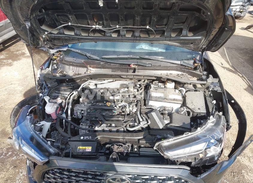 Photo 10 of 2022 Toyota Corolla CROSS LE (VIN 7MUBAABG0NV006252)