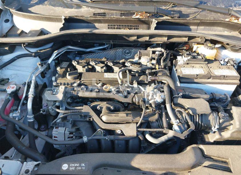 Photo 10 of 2022 Toyota Corolla CROSS LE (VIN 7MUBAABG0NV011497)