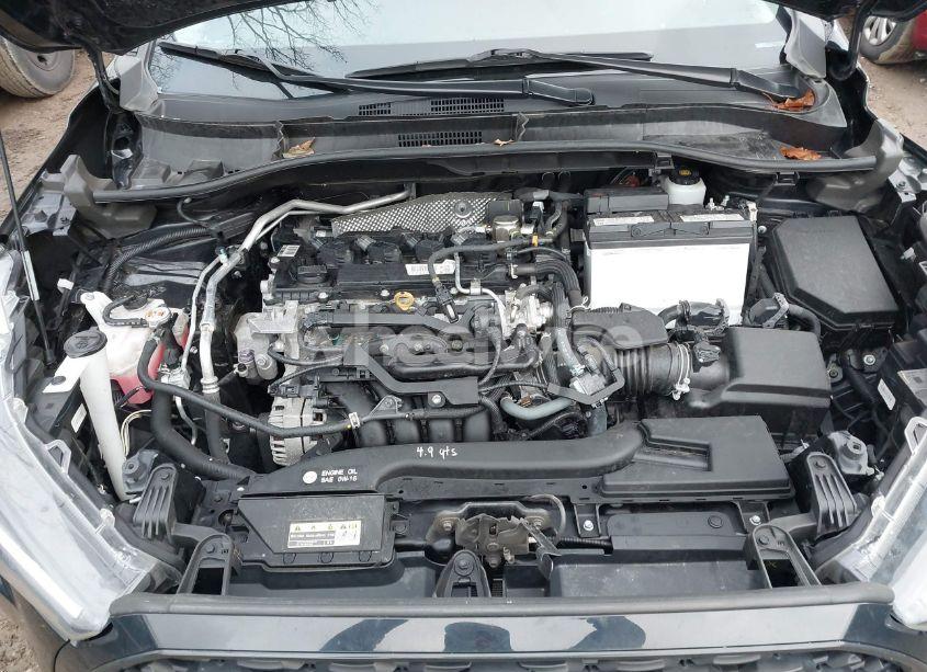 Photo 10 of 2022 Toyota Corolla CROSS LE (VIN 7MUBAABG1NV023545)