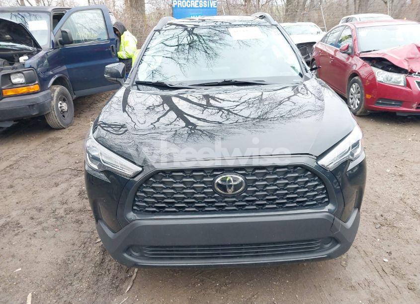 Photo 12 of 2022 Toyota Corolla CROSS LE (VIN 7MUBAABG1NV023545)