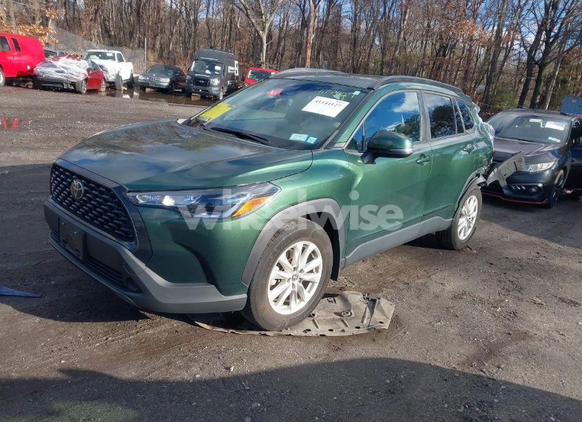 Photo 2 of 2023 Toyota Corolla CROSS LE (VIN 7MUBAABG1PV050084)