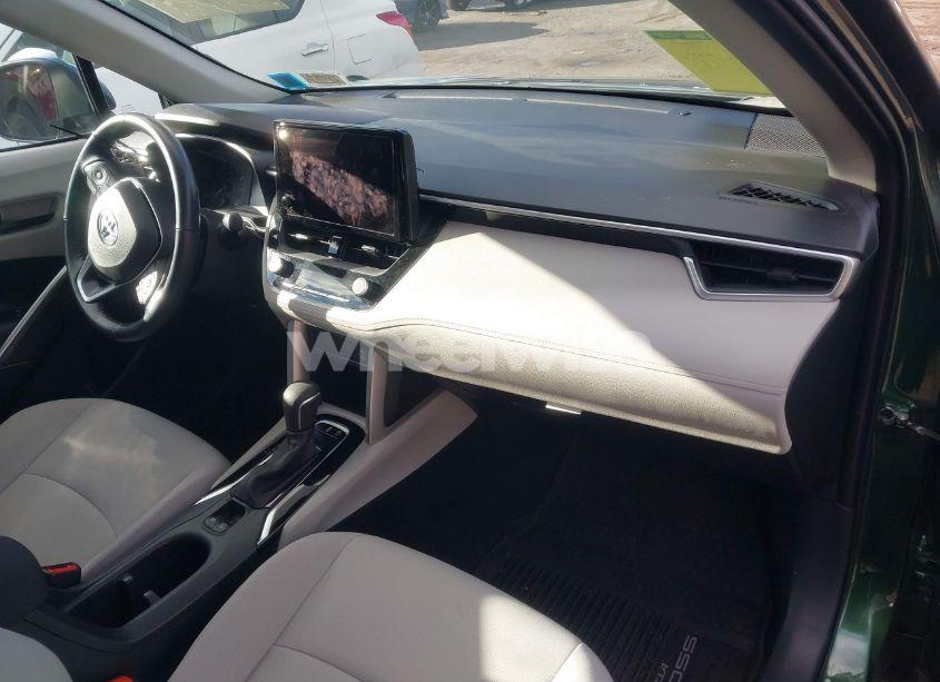 Photo 5 of 2023 Toyota Corolla CROSS LE (VIN 7MUBAABG1PV050084)