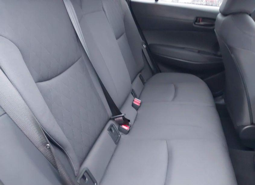 Photo 8 of 2023 Toyota Corolla CROSS LE (VIN 7MUBAABG1PV077026)