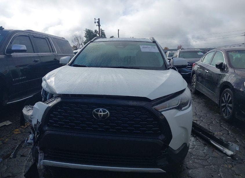 Photo 12 of 2024 Toyota Corolla CROSS LE (VIN 7MUBAABG2RV085512)