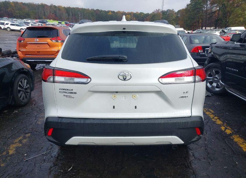 Photo 16 of 2024 Toyota Corolla CROSS LE (VIN 7MUBAABG2RV085512)