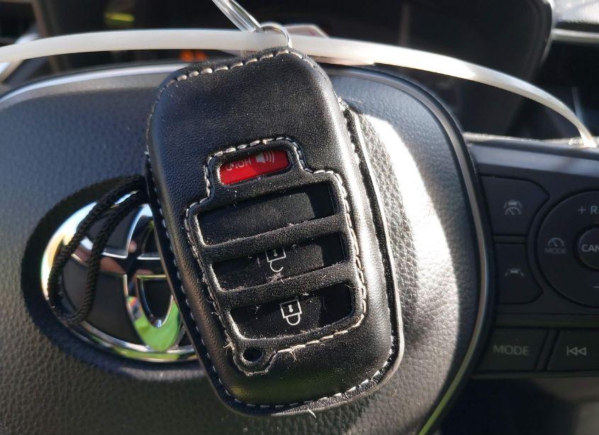 Photo 11 of 2023 Toyota Corolla CROSS LE (VIN 7MUBAABG3PV061913)