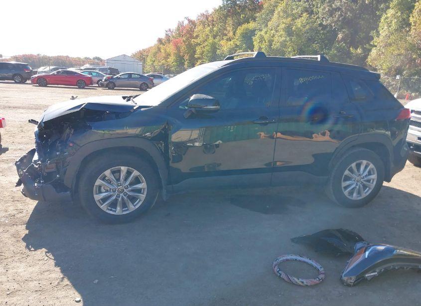 Photo 15 of 2023 Toyota Corolla CROSS LE (VIN 7MUBAABG3PV061913)