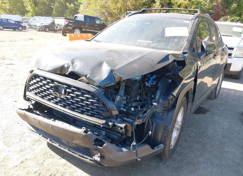 Photo 6 of 2023 Toyota Corolla CROSS LE (VIN 7MUBAABG3PV061913)