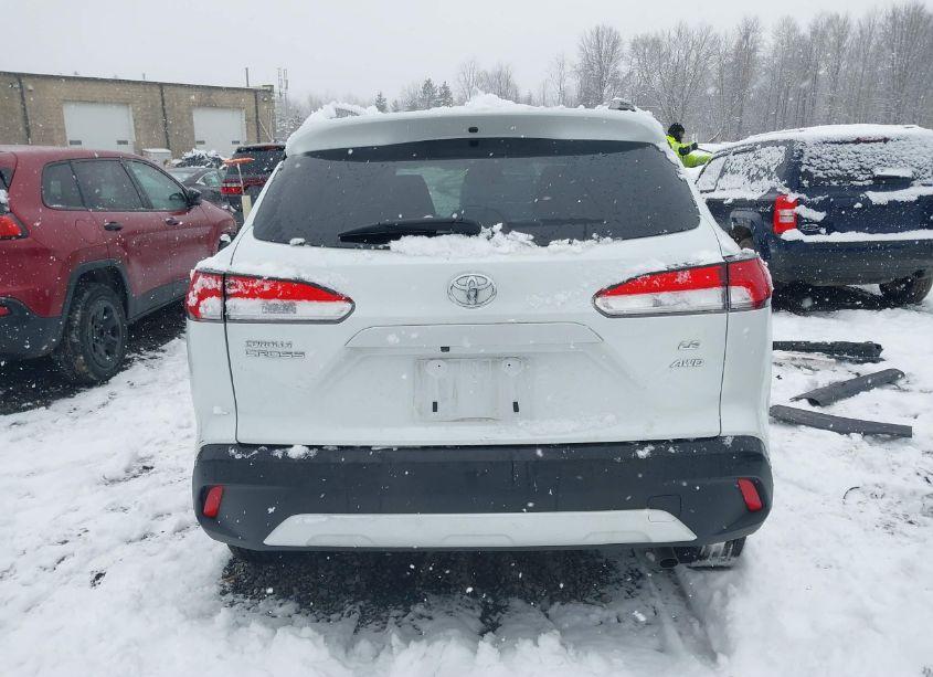 Photo 16 of 2023 Toyota Corolla CROSS LE (VIN 7MUBAABG3PV075276)