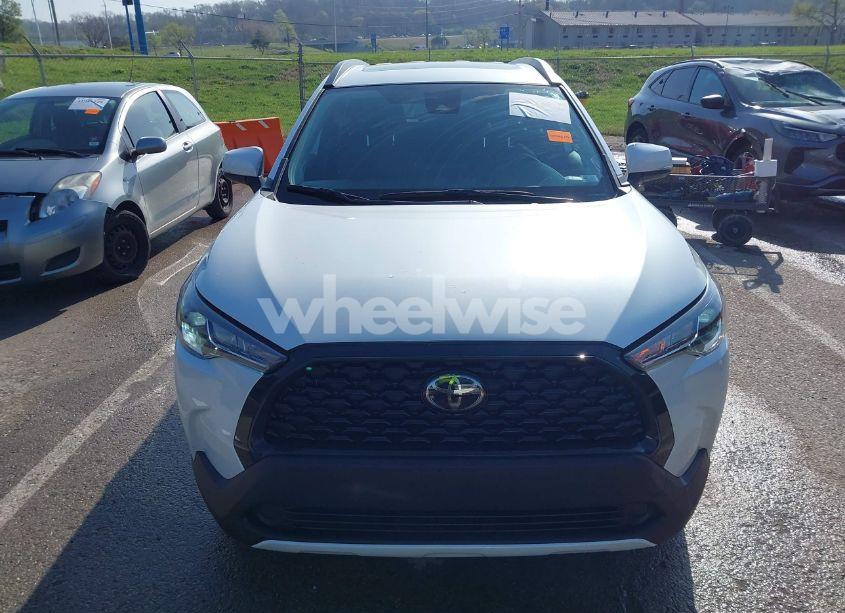 Photo 12 of 2022 Toyota Corolla CROSS LE (VIN 7MUBAABG4NV014032)