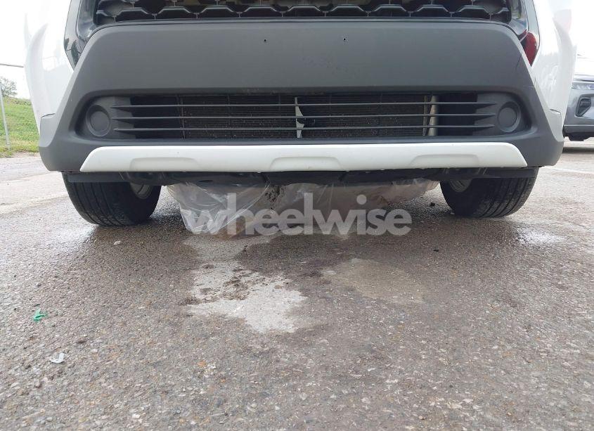 Photo 6 of 2022 Toyota Corolla CROSS LE (VIN 7MUBAABG4NV014032)