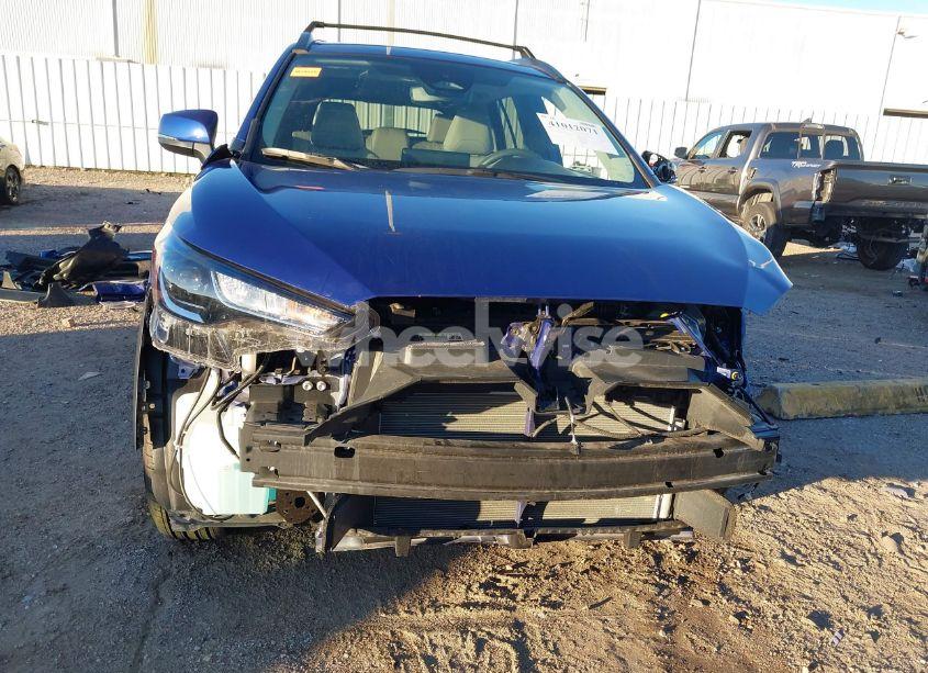 Photo 6 of 2024 Toyota Corolla CROSS LE (VIN 7MUBAABG4RV092431)