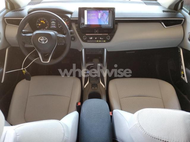 Photo 10 of 2024 TOYOTA COROLLA CROSS LE (VIN 7MUBAABG4RV112726)