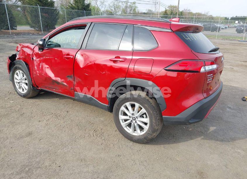 Photo 3 of 2024 Toyota Corolla CROSS LE (VIN 7MUBAABG6RV083522)