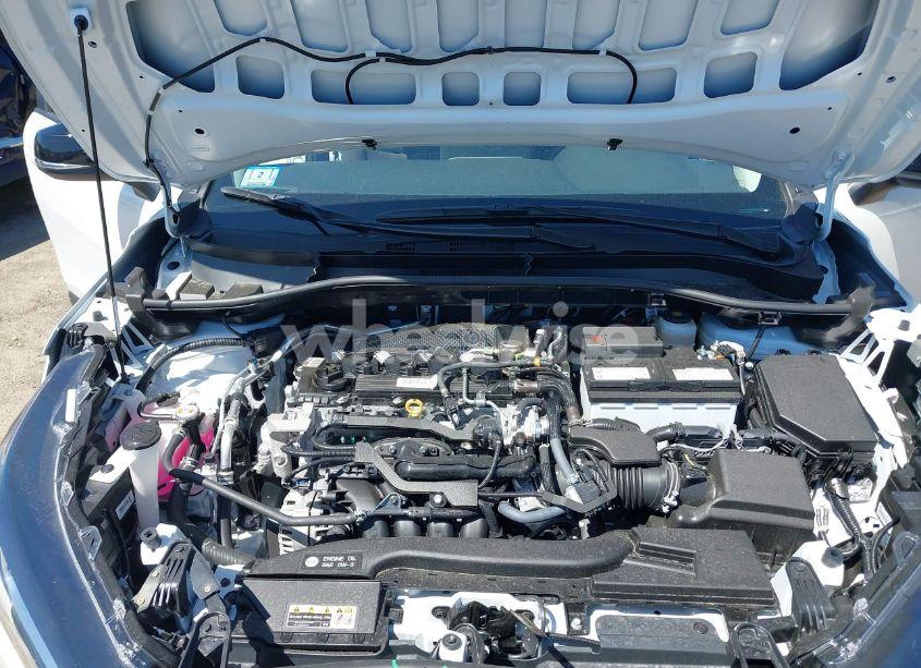 Photo 10 of 2025 Toyota Corolla CROSS LE (VIN 7MUBAABG6SV124768)