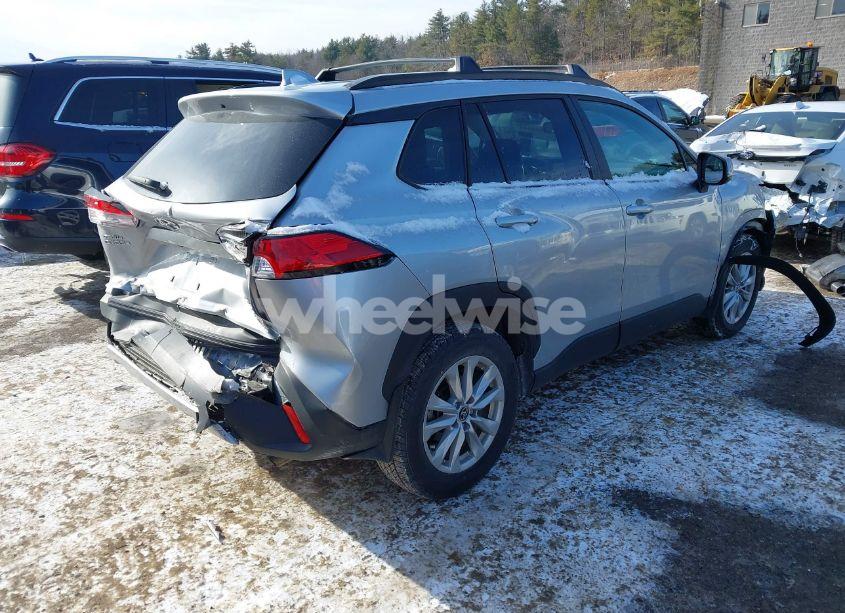 Photo 4 of 2023 Toyota Corolla CROSS LE (VIN 7MUBAABG7PV045648)