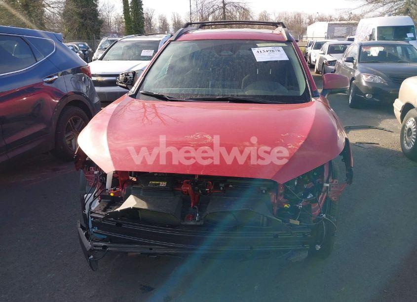 Photo 13 of 2024 Toyota Corolla CROSS LE (VIN 7MUBAABG7RV099079)