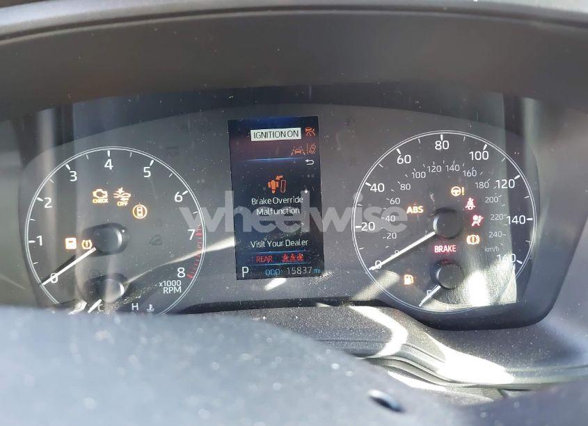 Photo 7 of 2024 Toyota Corolla CROSS LE (VIN 7MUBAABG7RV099079)