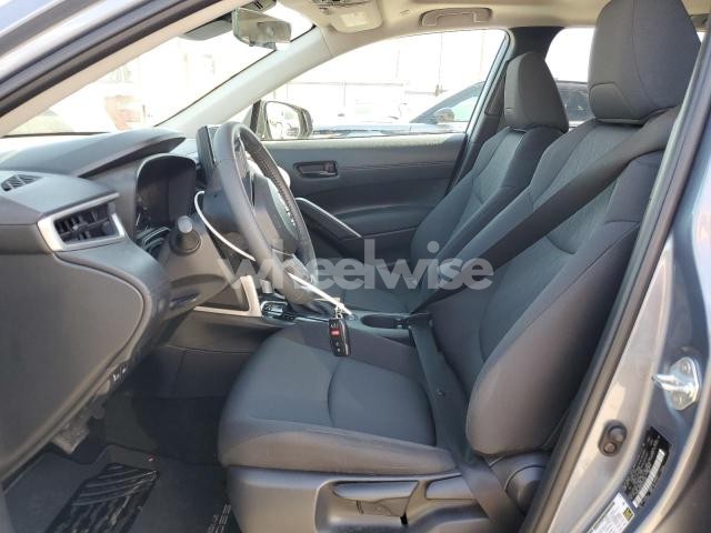 Photo 5 of 2023 TOYOTA COROLLA CROSS LE (VIN 7MUBAABG8PV045934)