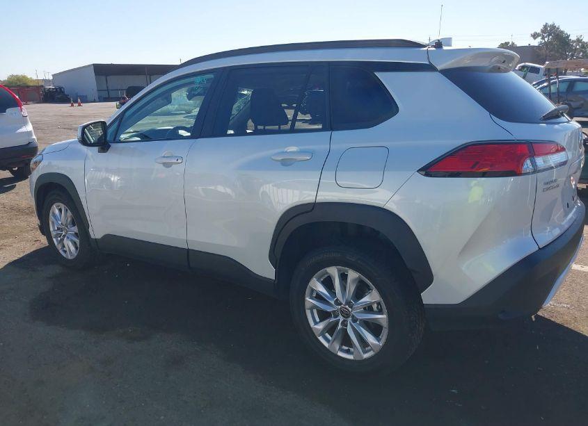 Photo 14 of 2023 Toyota Corolla CROSS LE (VIN 7MUBAABG8PV047862)