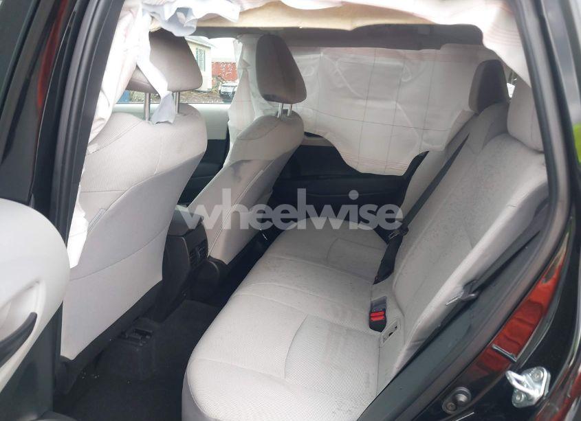 Photo 8 of 2023 Toyota Corolla CROSS LE (VIN 7MUBAABG9PV053105)