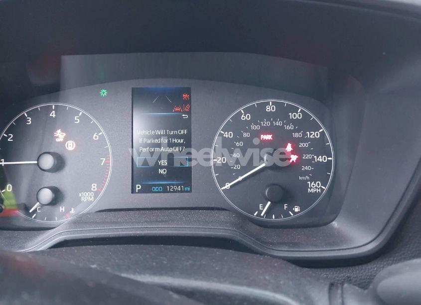 Photo 7 of 2024 Toyota Corolla CROSS LE (VIN 7MUBAABG9RV083935)