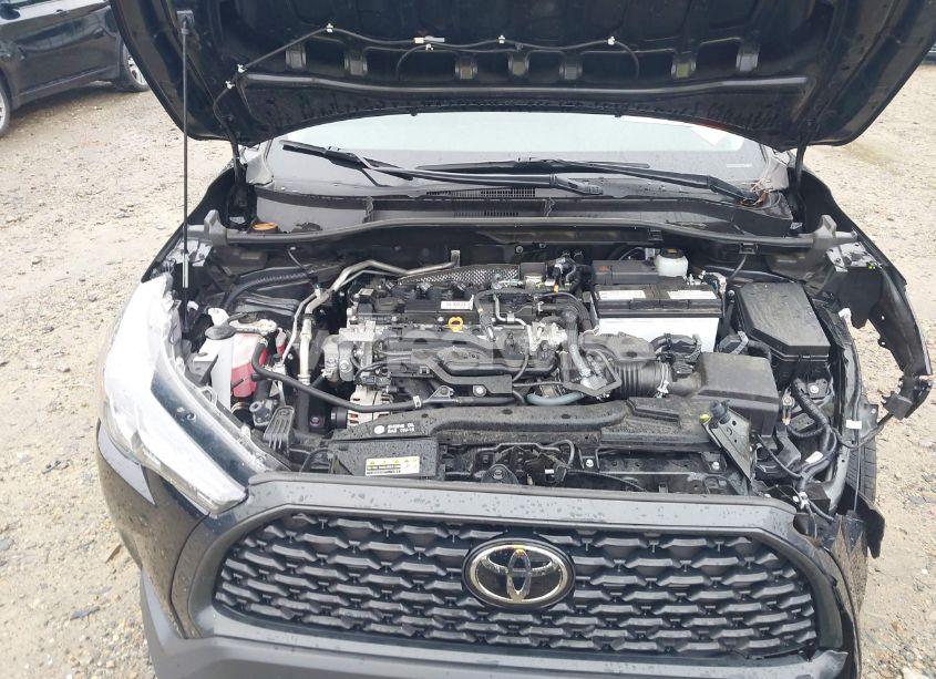 Photo 10 of 2023 Toyota Corolla CROSS LE (VIN 7MUCAAAG0PV053404)