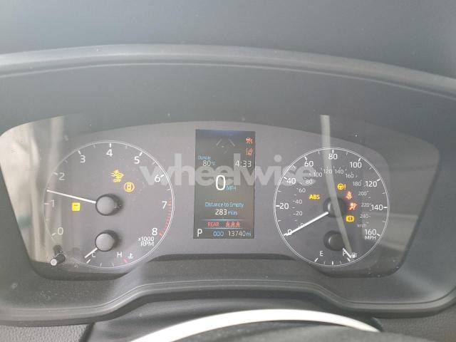 Photo 13 of 2023 TOYOTA COROLLA CROSS LE (VIN 7MUCAAAG0PV063737)