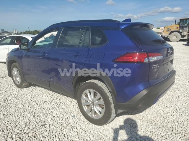 Photo 5 of 2023 TOYOTA COROLLA CROSS LE (VIN 7MUCAAAG0PV063737)