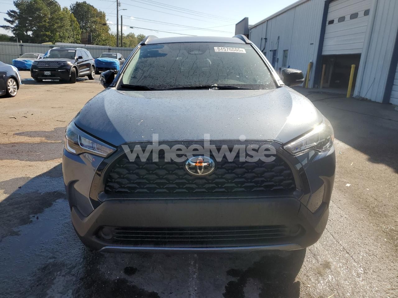 Photo 5 of 2025 TOYOTA COROLLA CROSS LE (VIN 7MUCAAAG0SV150952)