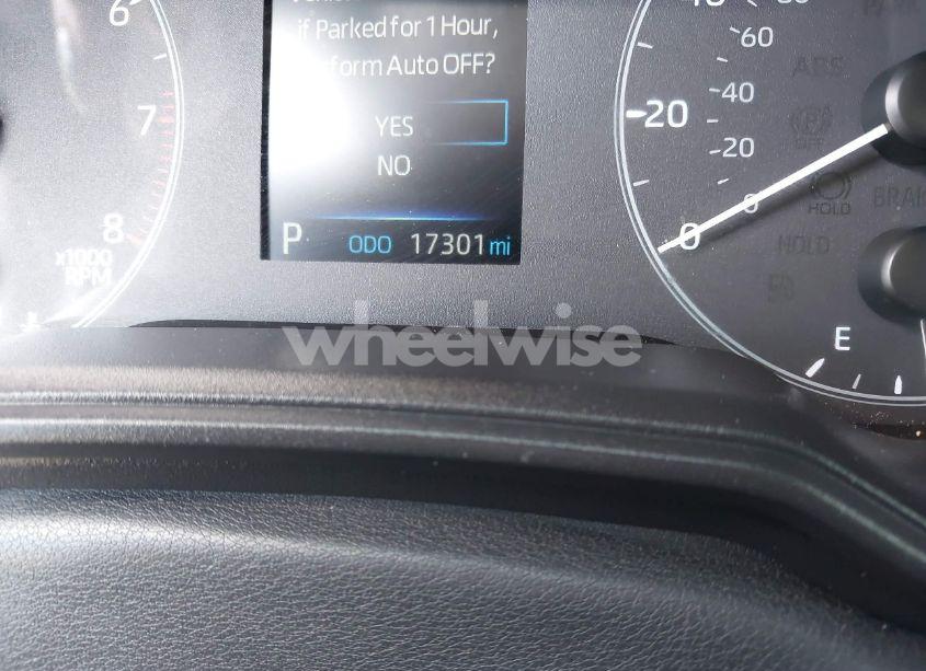 Photo 15 of 2024 Toyota Corolla CROSS LE (VIN 7MUCAAAG1RV084549)