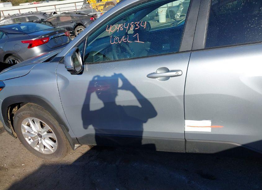 Photo 12 of 2024 Toyota Corolla CROSS LE (VIN 7MUCAAAG1RV101477)