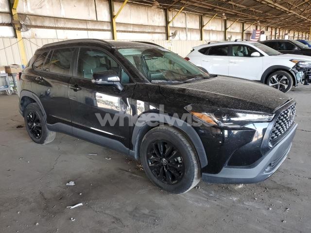 2022 TOYOTA COROLLA CROSS LE (VIN 7MUCAAAG2NV009675) main photo