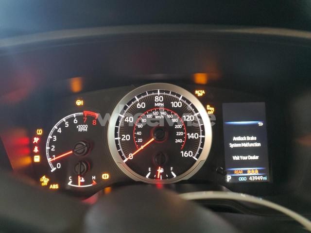 Photo 11 of 2022 TOYOTA COROLLA CROSS LE (VIN 7MUCAAAG2NV009675)