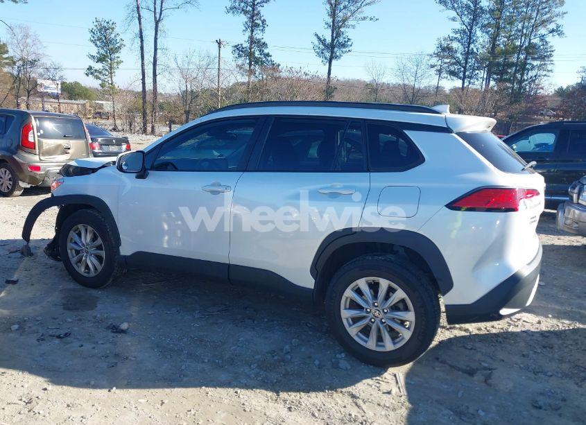 Photo 14 of 2022 Toyota Corolla CROSS LE (VIN 7MUCAAAG2NV014911)