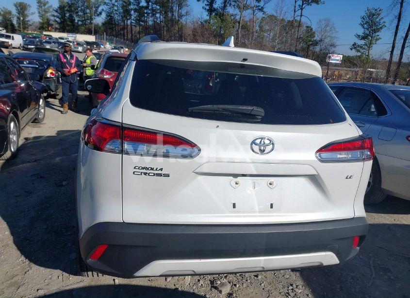 Photo 16 of 2022 Toyota Corolla CROSS LE (VIN 7MUCAAAG2NV014911)