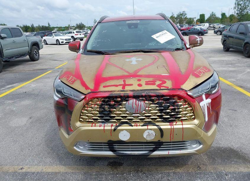 Photo 12 of 2022 Toyota Corolla CROSS LE (VIN 7MUCAAAG2NV033023)