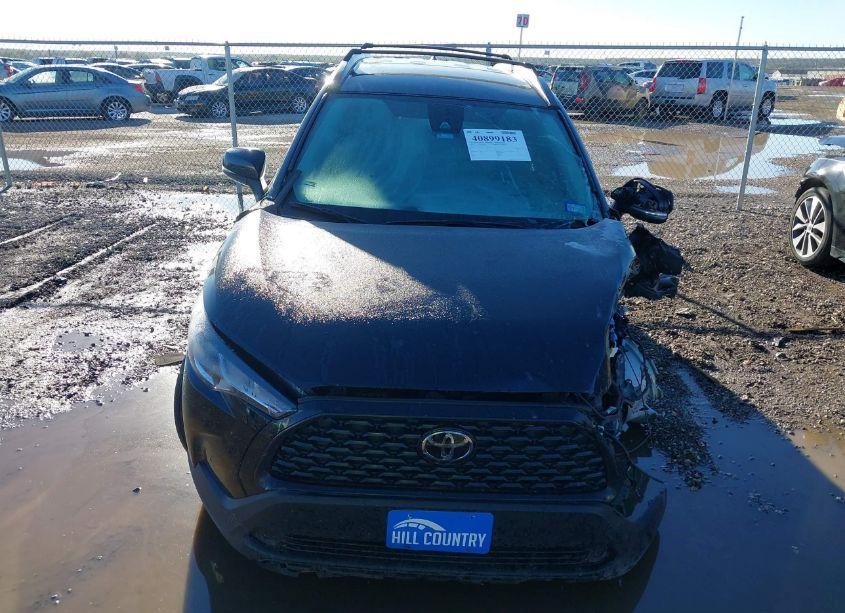 Photo 12 of 2022 Toyota Corolla CROSS LE (VIN 7MUCAAAG2NV033927)