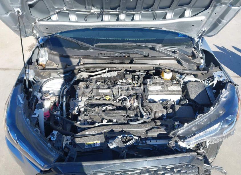 Photo 10 of 2023 Toyota Corolla CROSS LE (VIN 7MUCAAAG2PV066431)