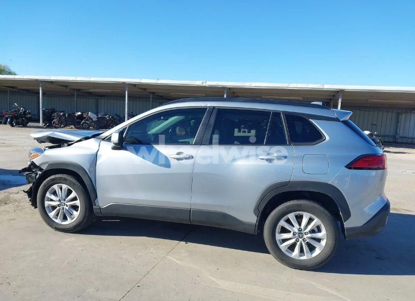 Photo 14 of 2023 Toyota Corolla CROSS LE (VIN 7MUCAAAG2PV066431)