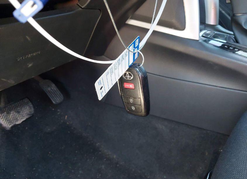 Photo 11 of 2022 Toyota Corolla CROSS LE (VIN 7MUCAAAG3NV019387)