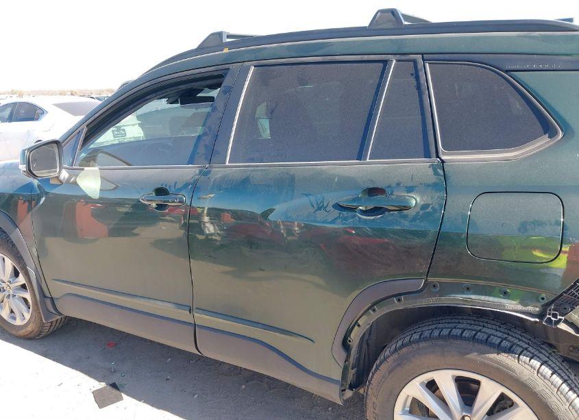 Photo 14 of 2022 Toyota Corolla CROSS LE (VIN 7MUCAAAG3NV019387)