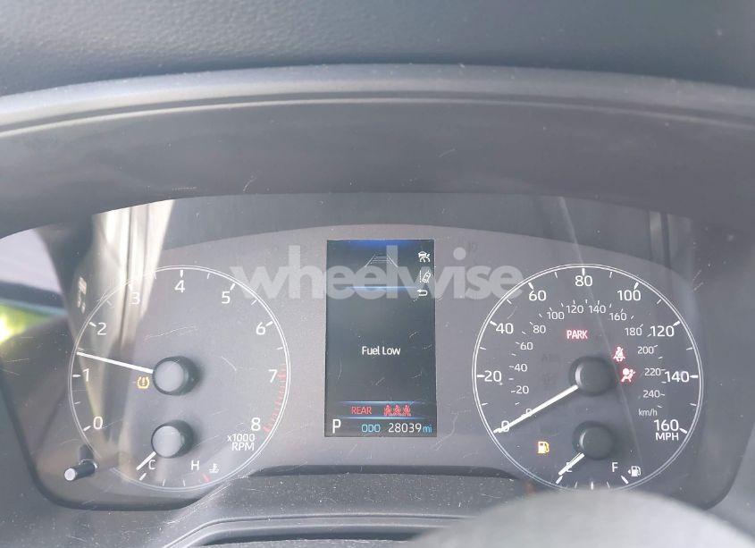 Photo 15 of 2023 Toyota Corolla CROSS LE (VIN 7MUCAAAG3PV042624)