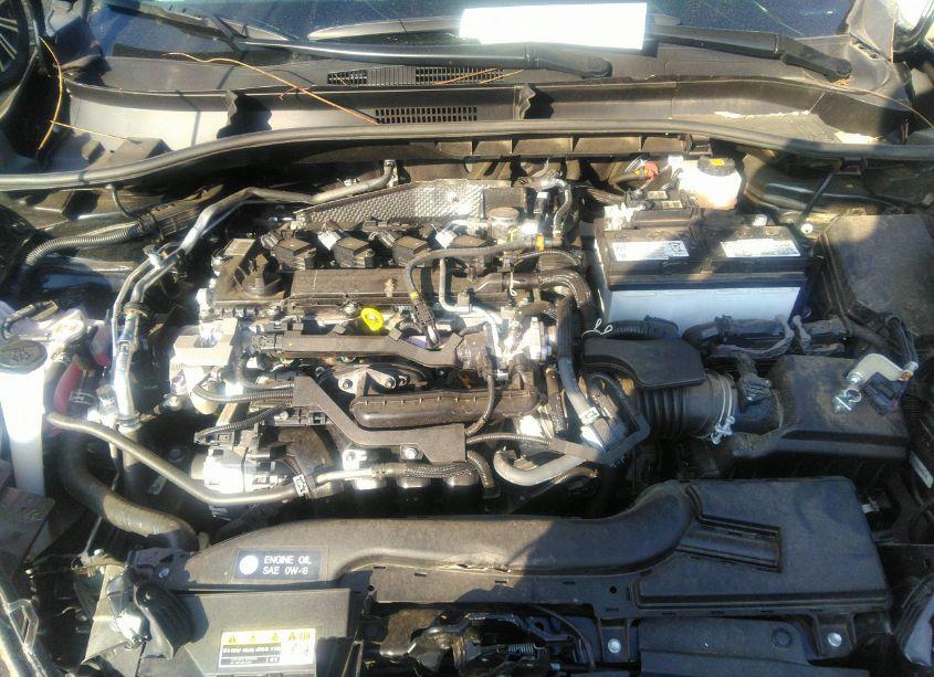 Photo 10 of 2024 Toyota Corolla CROSS LE (VIN 7MUCAAAG3RV078266)