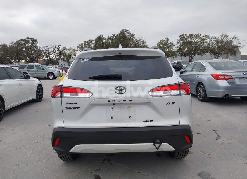 Photo 16 of 2024 Toyota Corolla CROSS LE (VIN 7MUCAAAG3RV098629)
