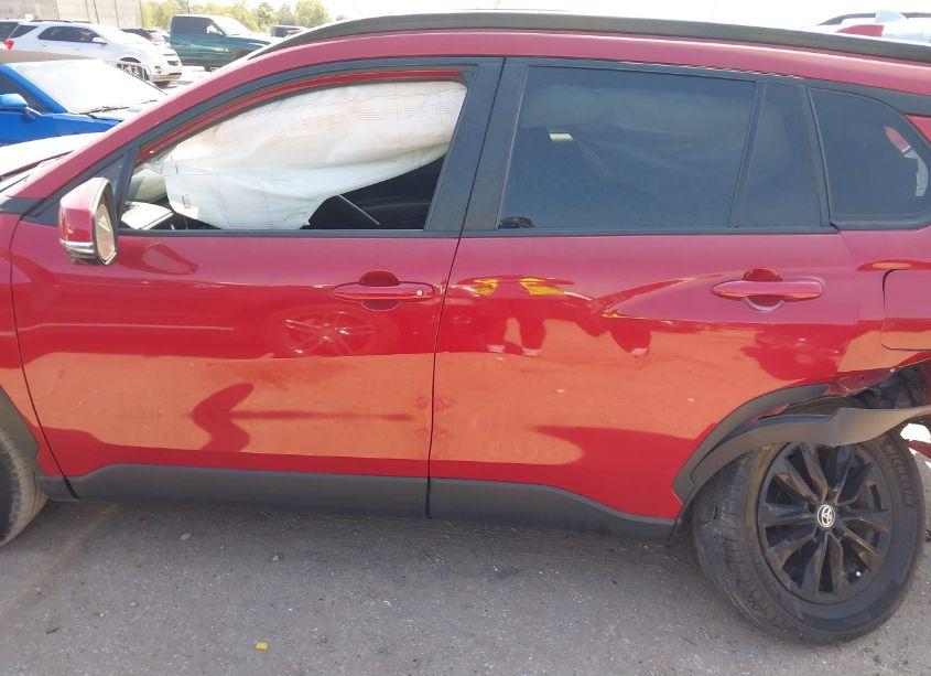 Photo 14 of 2022 Toyota Corolla CROSS LE (VIN 7MUCAAAG4NV007359)