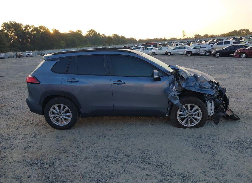 Photo 13 of 2022 Toyota Corolla CROSS LE (VIN 7MUCAAAG4NV020905)