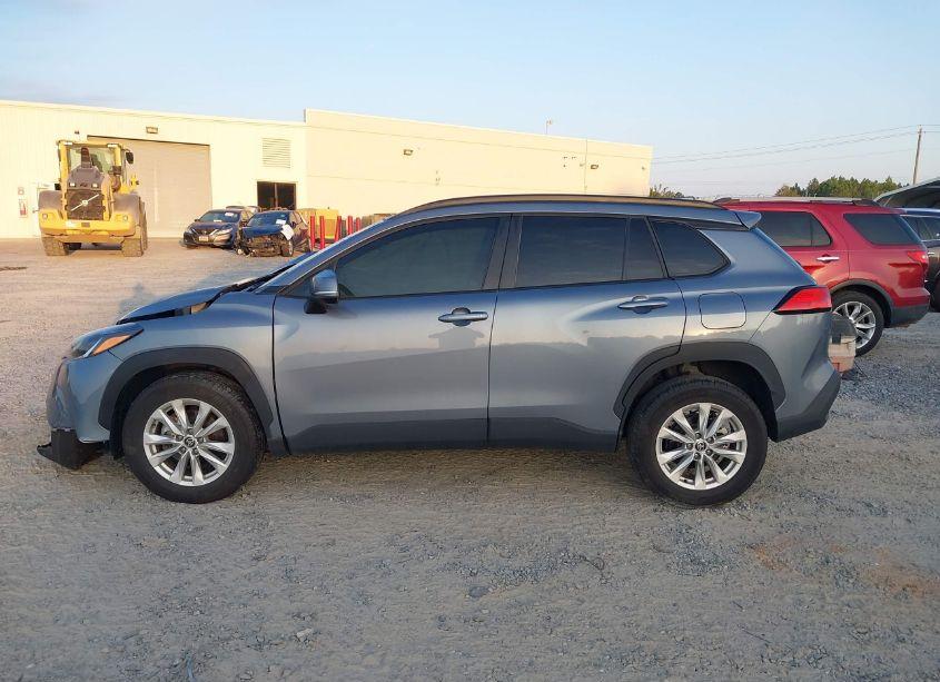 Photo 14 of 2022 Toyota Corolla CROSS LE (VIN 7MUCAAAG4NV020905)